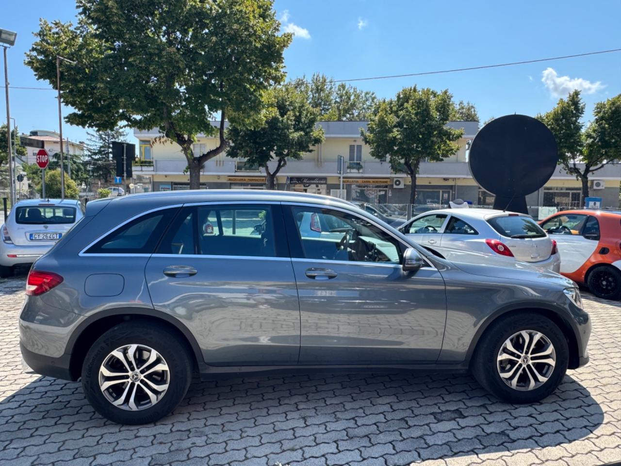 Mercedes-benz GLC 220 d 4Matic Business