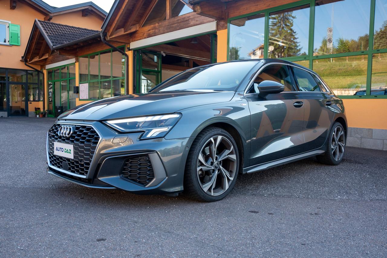 Audi A3 2.0 TDI quattro S line 200CV - UNIPROPRIETARIO