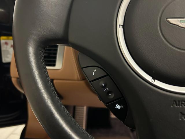 ASTON MARTIN DB9 Volante Touchtronic