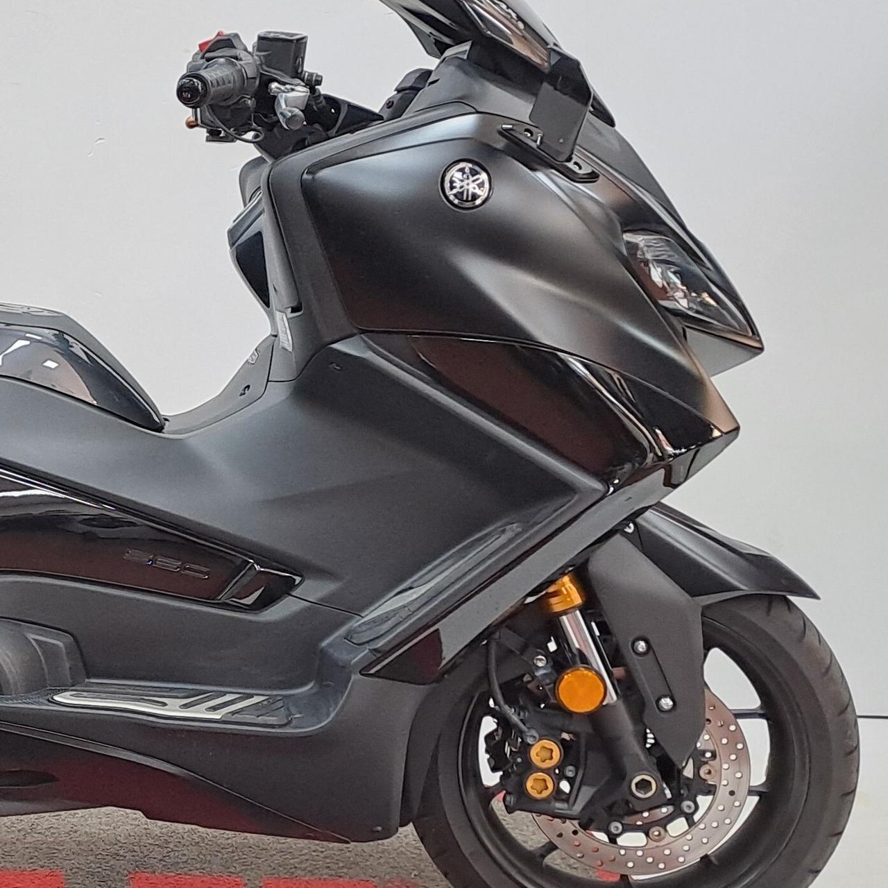 Yamaha TMAX 560 Tech Max *Garanzia 5 anni Yamaha