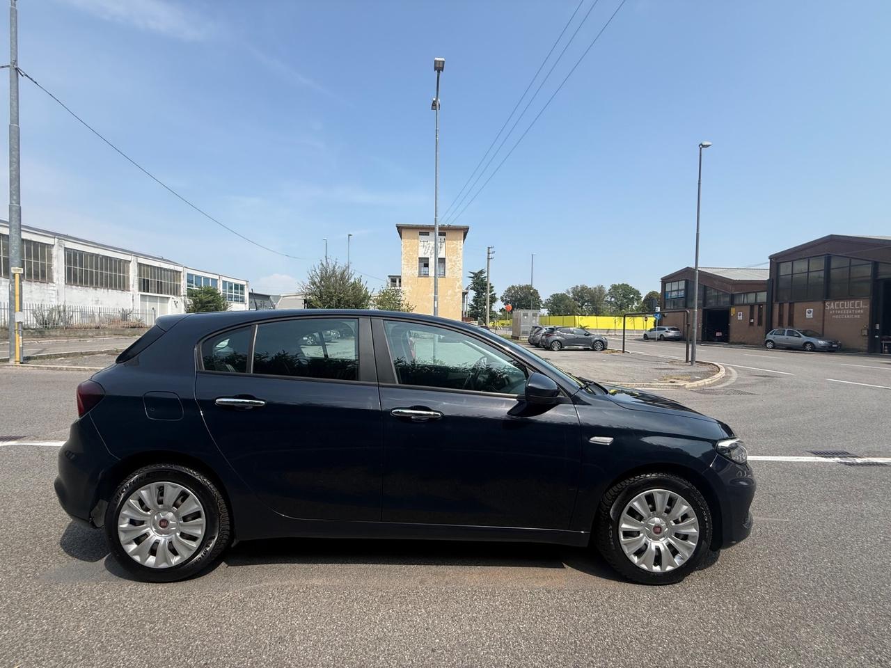 Fiat Tipo 1.6 Mjt S&S 5 porte Easy
