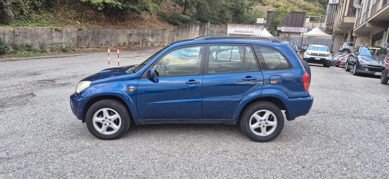 Toyota RAV 4 RAV4 2.0 Tdi D-4D cat 5 porte Sol