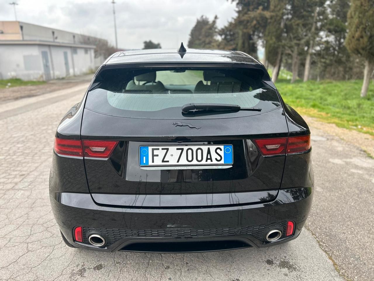 Jaguar E-Pace 2.0D 150 CV AWD aut. R-Dynamic HSE