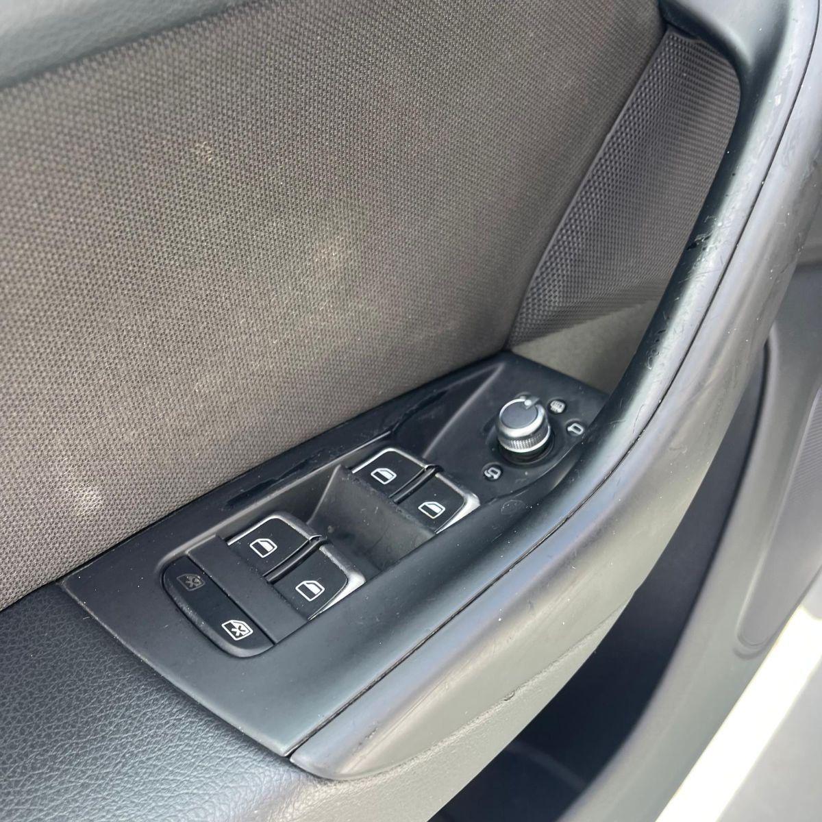 AUDI - Q3 - 2.0 TDI 120 CV Sport