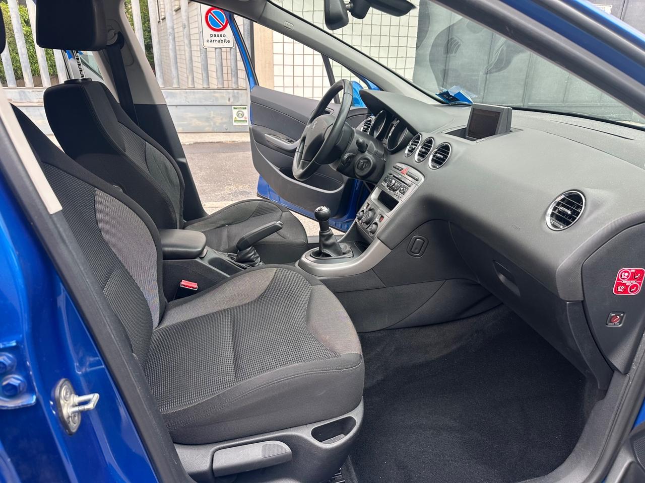 Peugeot 308 1.6 VTi 120CV 5p. Premium - ok neopatentati - euro 5