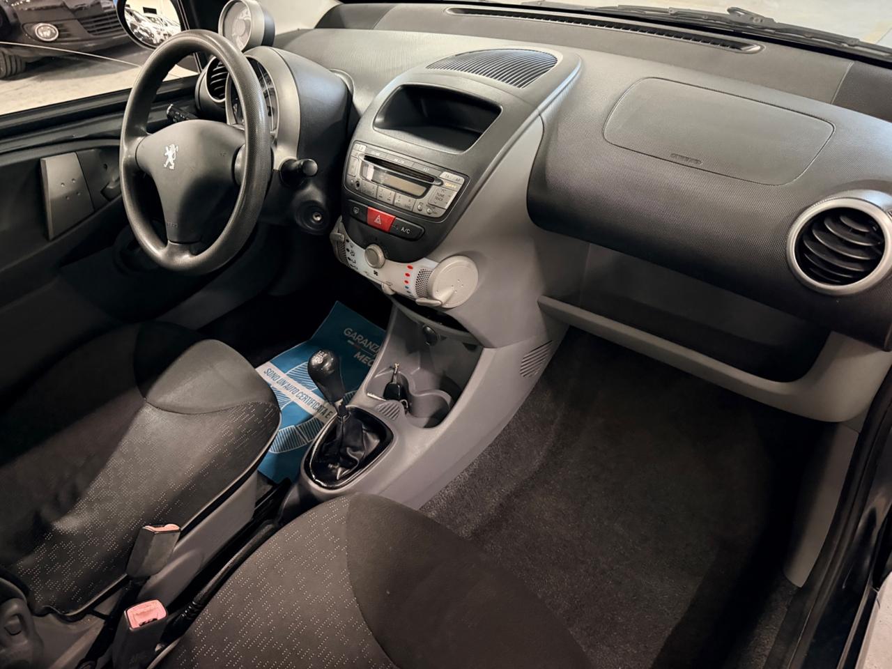 Peugeot 107 1.0 68CV 5p. Plaisir