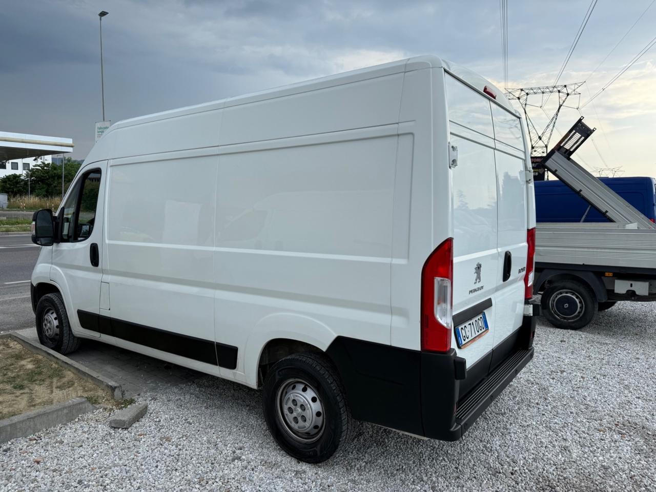Peugeot Boxer 33 2.2 BlueHDi 120 L2H2 Iva Compresa