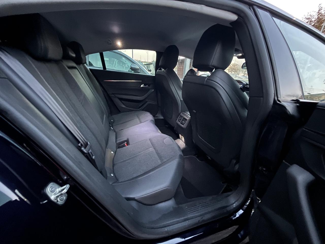 Peugeot 508 BlueHDi 130 Stop&Start EAT8 Allure Pack