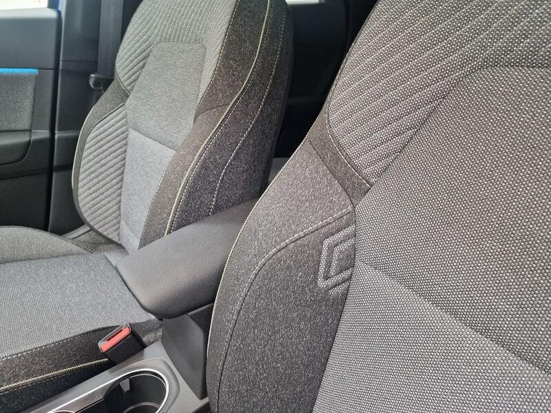 Renault Captur 1.8 full hybrid E-Tech Techno 160cv auto - IVA ESPOSTA