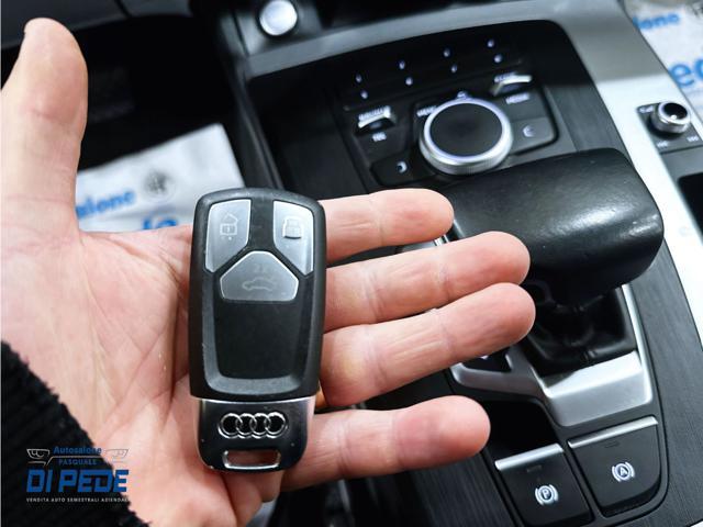 AUDI Q5 35 TDI Mhev S tronic Business