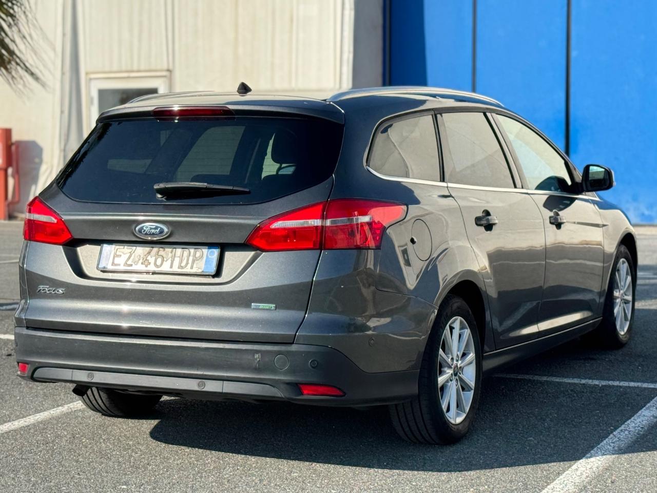 FORD FOCUS 1.0 BENZINA 125CV TITANIUM GARANZIA 12 MESI