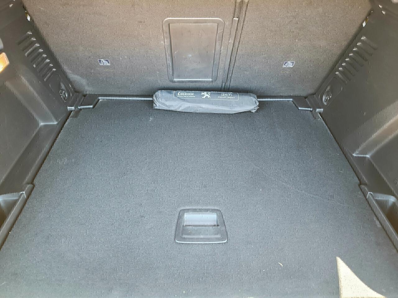 Peugeot 3008 BlueHDi 130 S&S Business
