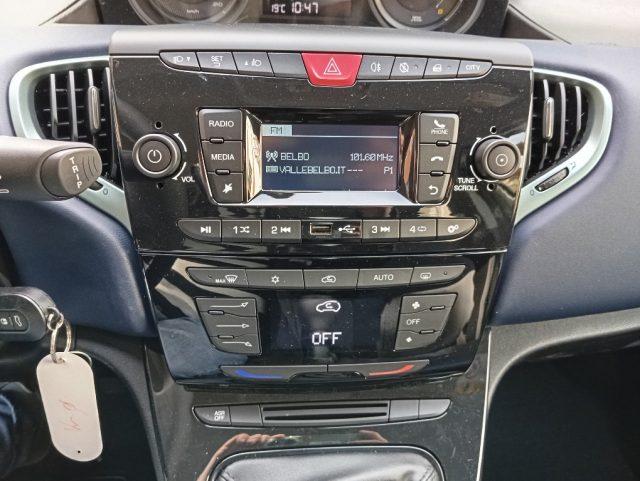 LANCIA Ypsilon 1.0 FireFly 5 porte S&S Hybrid Silver