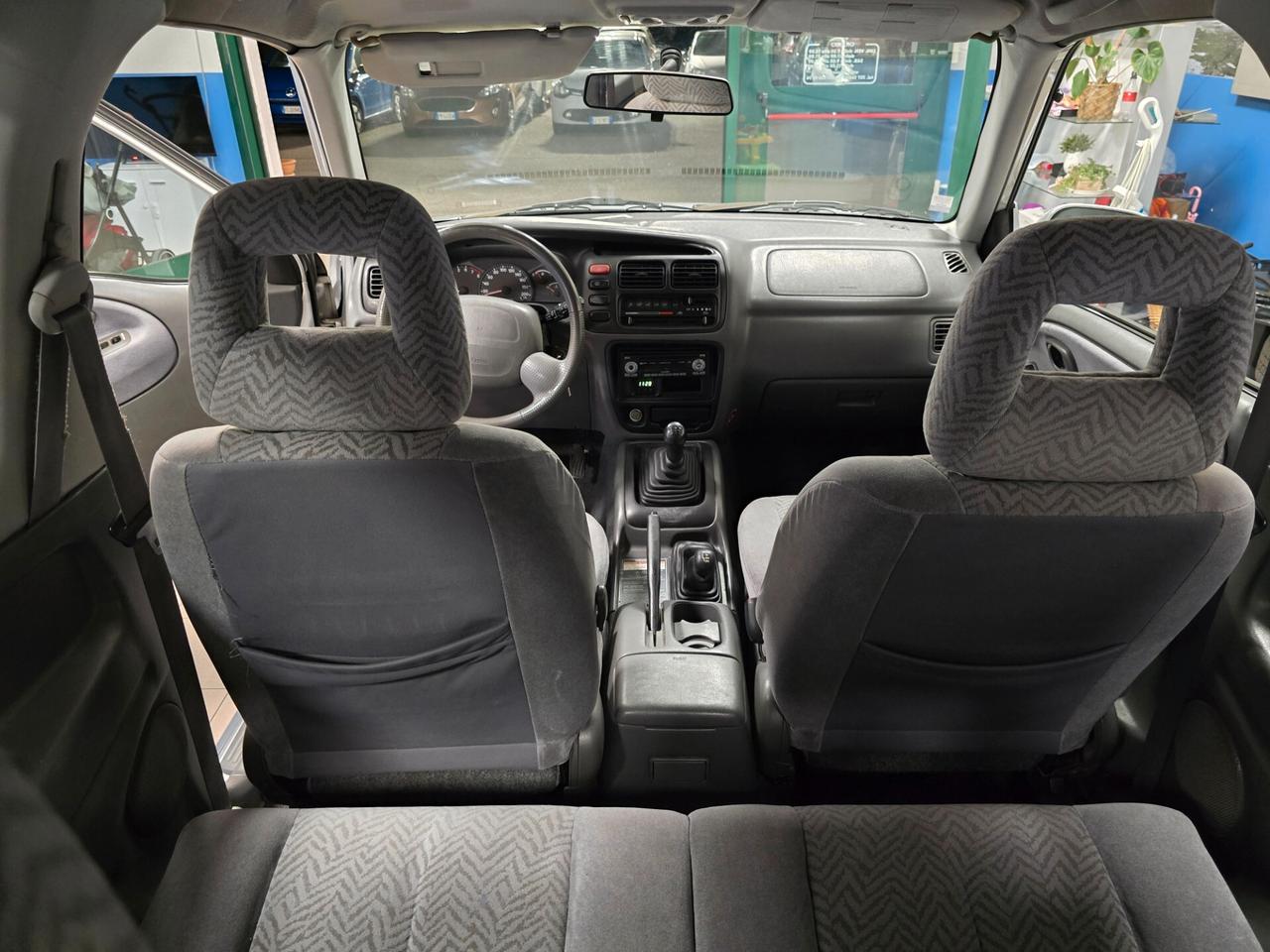 Suzuki Grand Vitara 1.6i 16V cat 3 porte