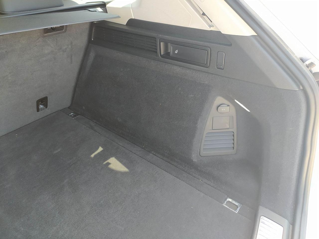 Volkswagen Touareg Advanced 3.0 V6 TDI #6170