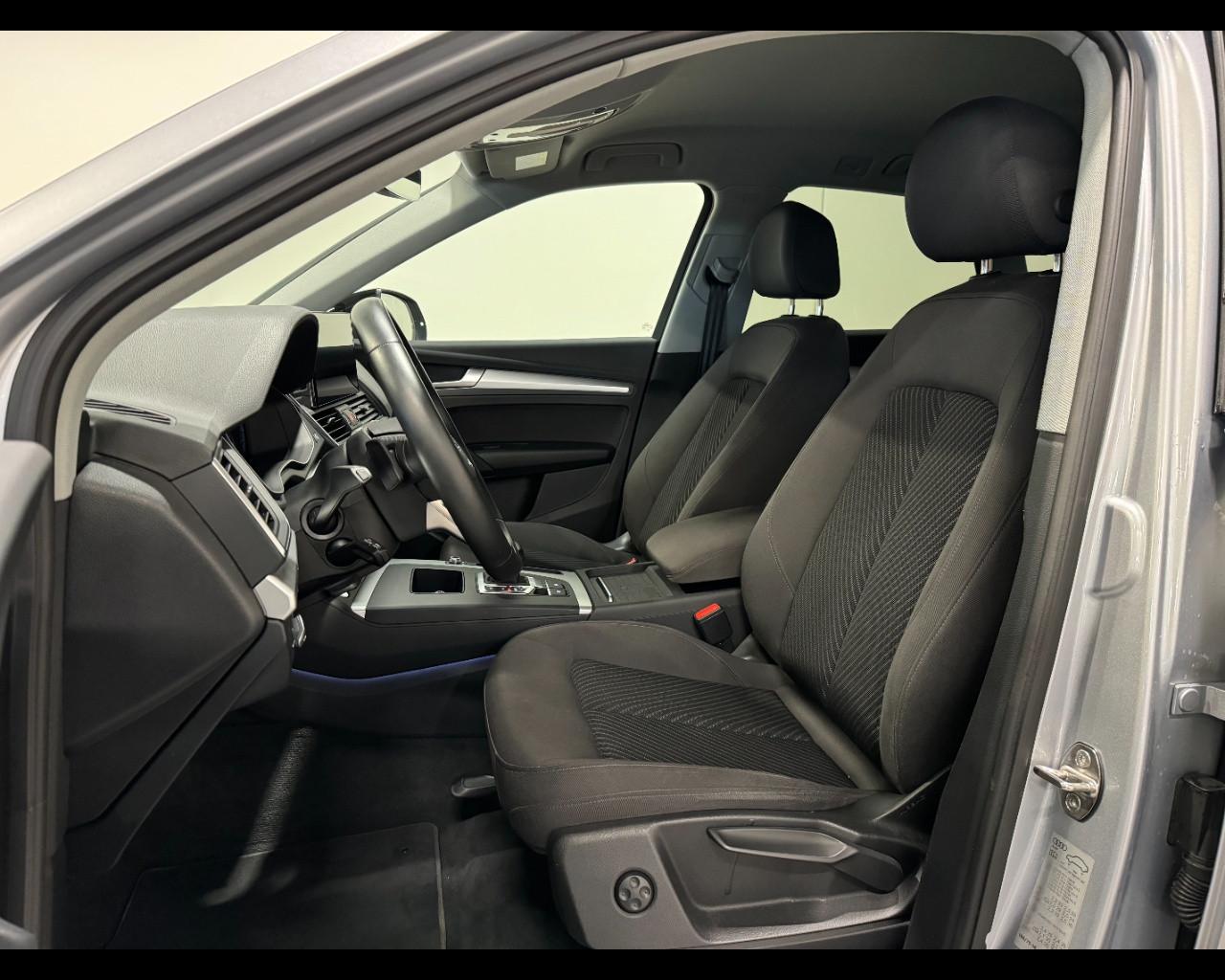AUDI Q5 40 TDI MHEV QUATTRO S-TRONIC BUSINESS ADVANCED