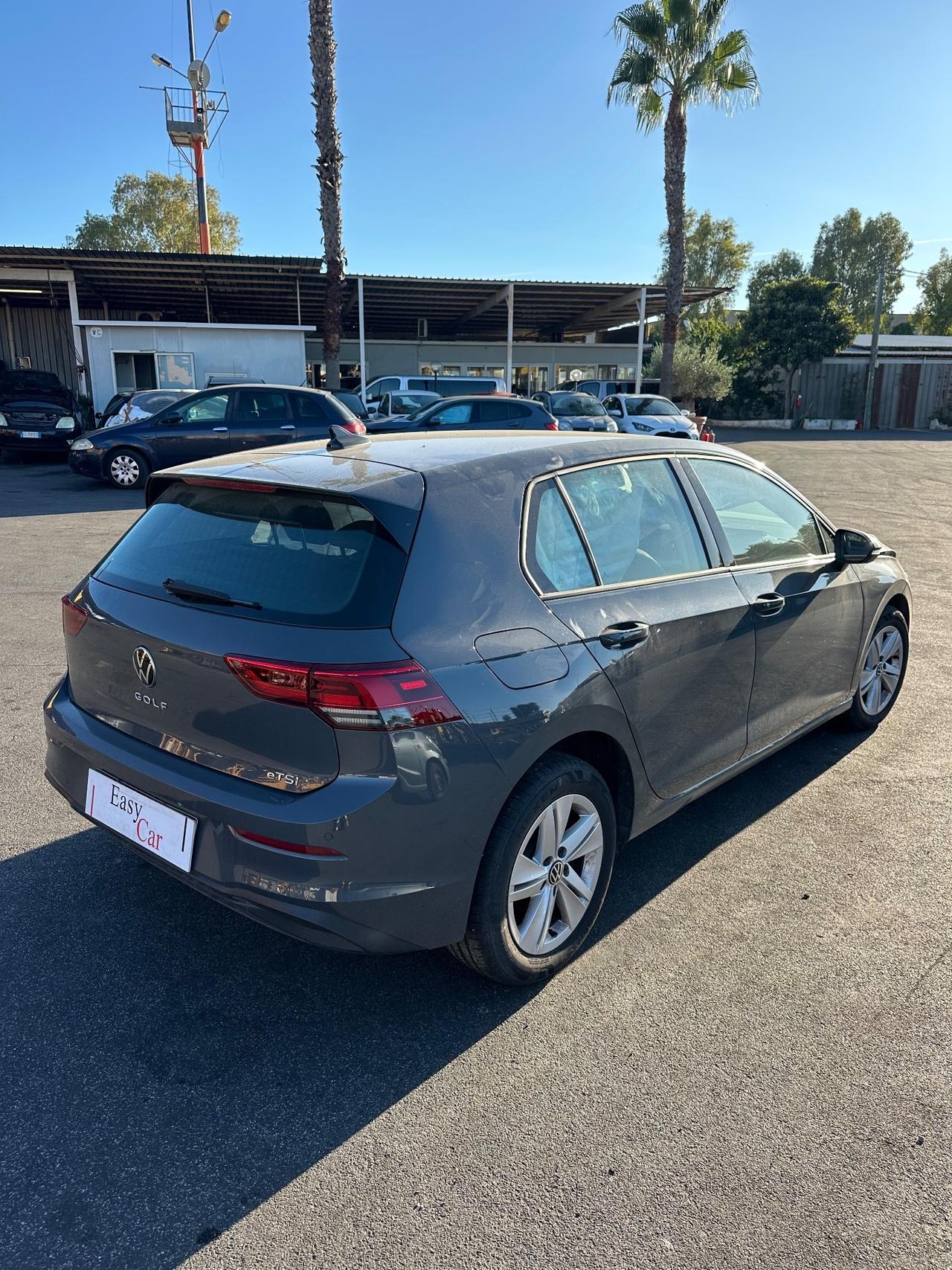 Volkswagen Golf 1.0 eTSI DSG INCIDENTATA