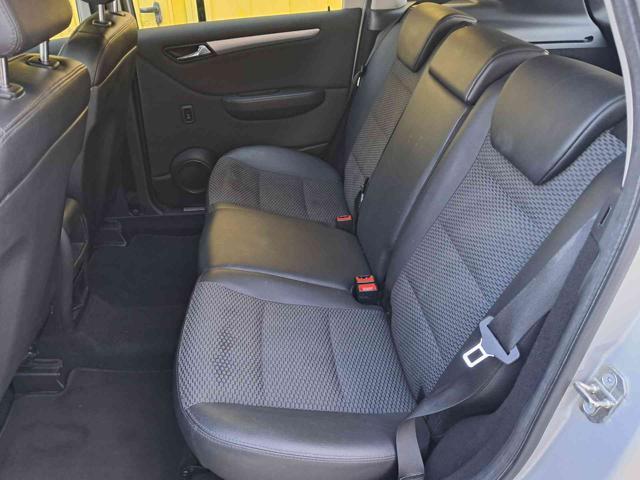 MERCEDES-BENZ B 180 CDI Premium ok neopatentati
