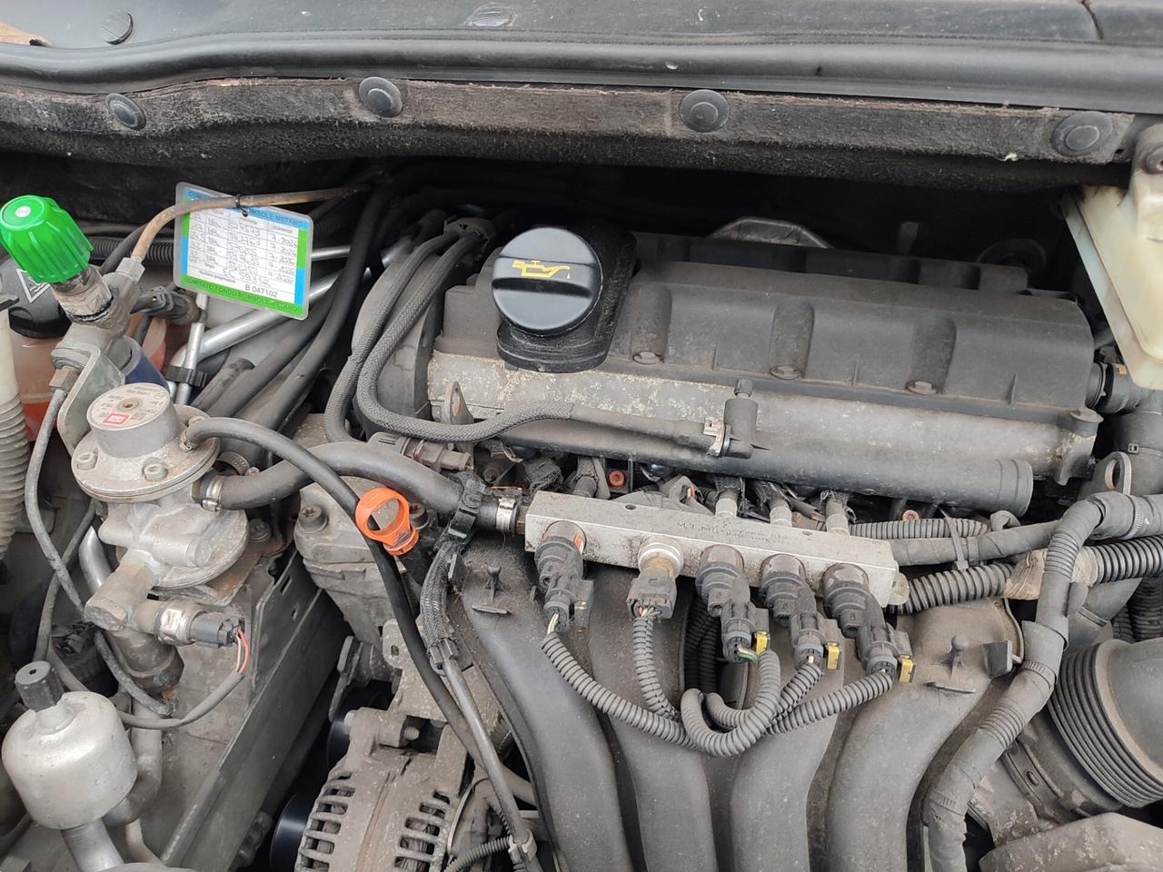 CITROEN C4 GRAND PICASSO A METANO DI CASA ECONOMICA