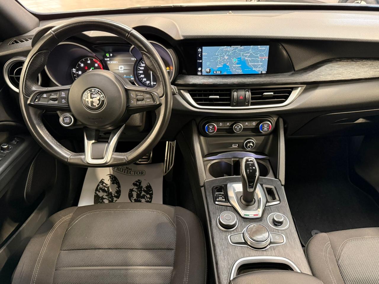 Alfa Romeo Stelvio 2.2 Turbodiesel 190 CV AT8 Q4 Business
