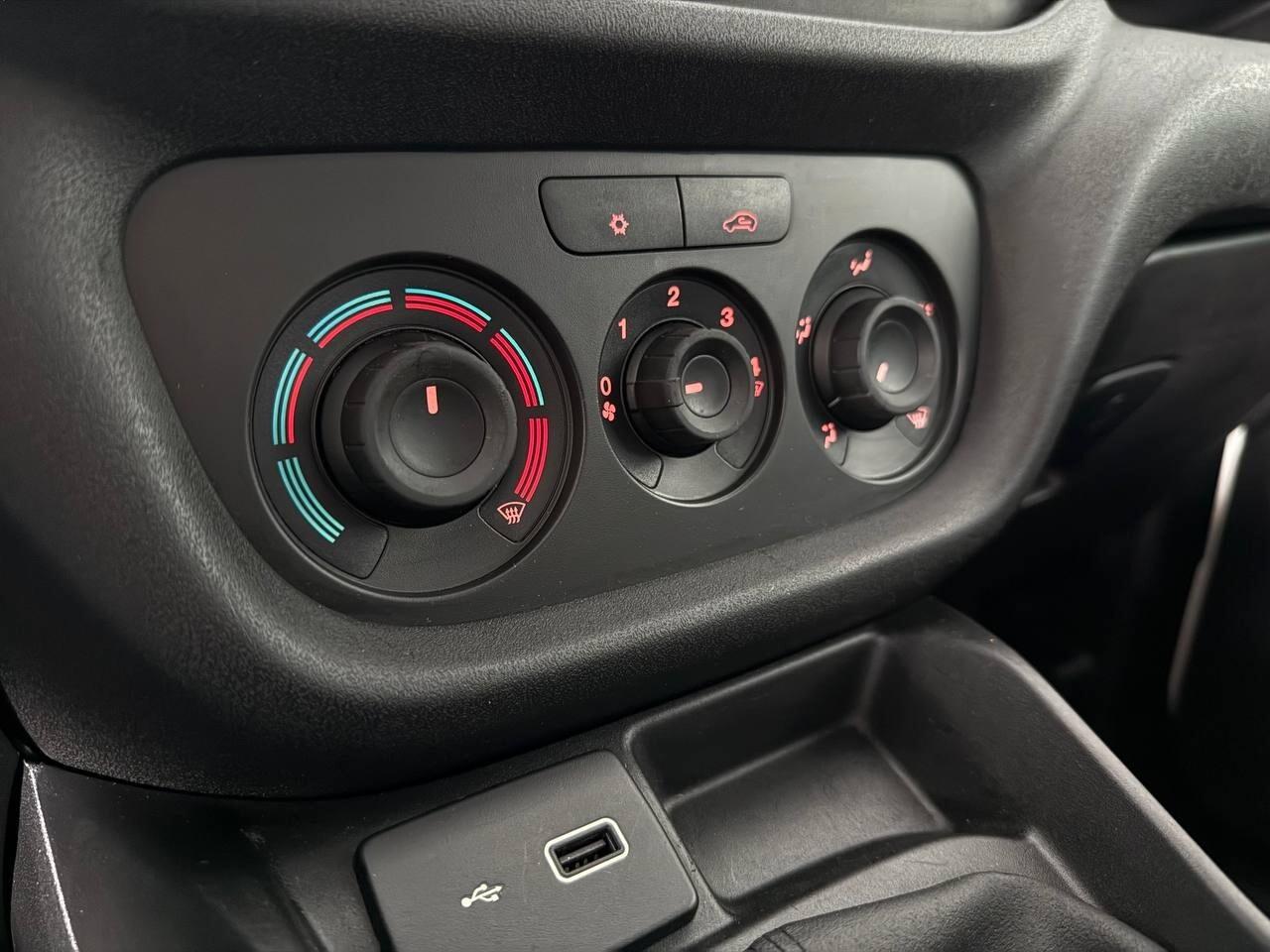 Fiat Doblo 1.6 MJT 120CV S&S "I.V.A.T.O"