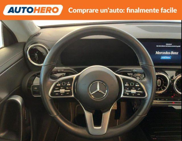 MERCEDES-BENZ CLA 180 d Automatic Shooting Brake Sport