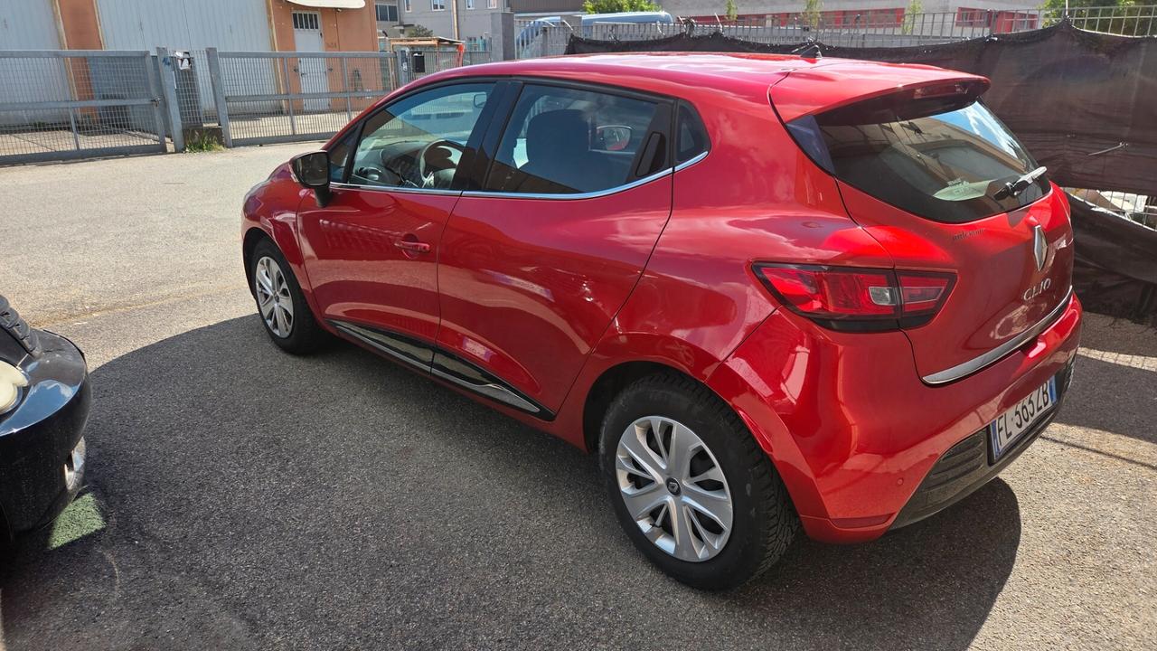 Renault Clio 1.2 75CV 5 porte Intens unico proprietario