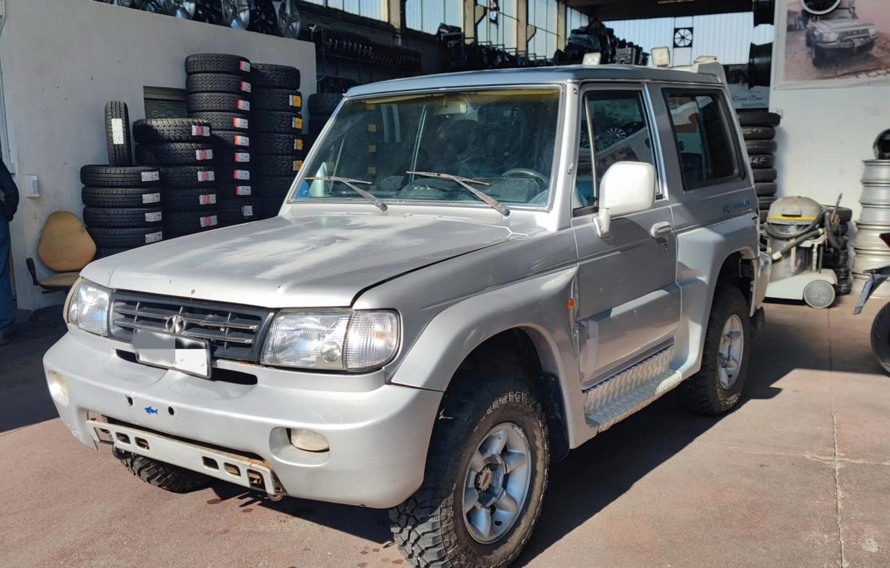 Hyundai Galloper 3000 v6