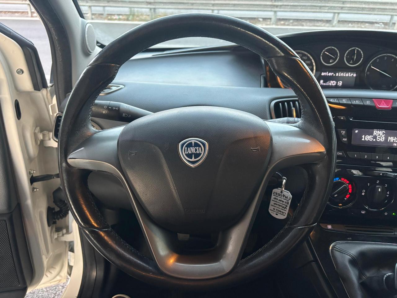 Lancia Ypsilon 1.2 69 CV 5 porte GPL Ecochic Gold