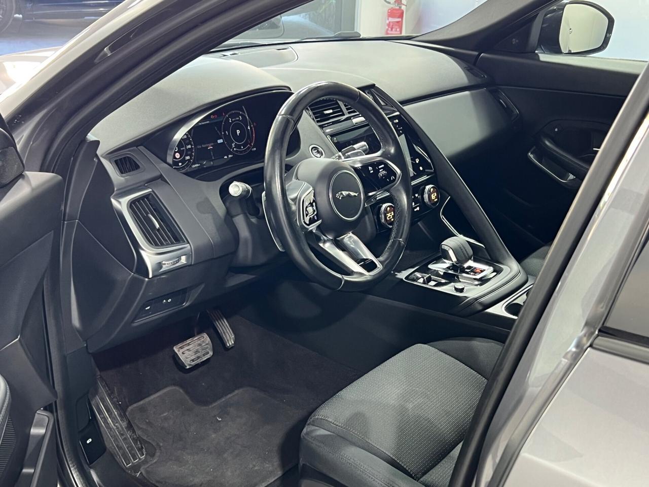 Jaguar E-Pace 2.0D I4 163 CV R-Dynamic S