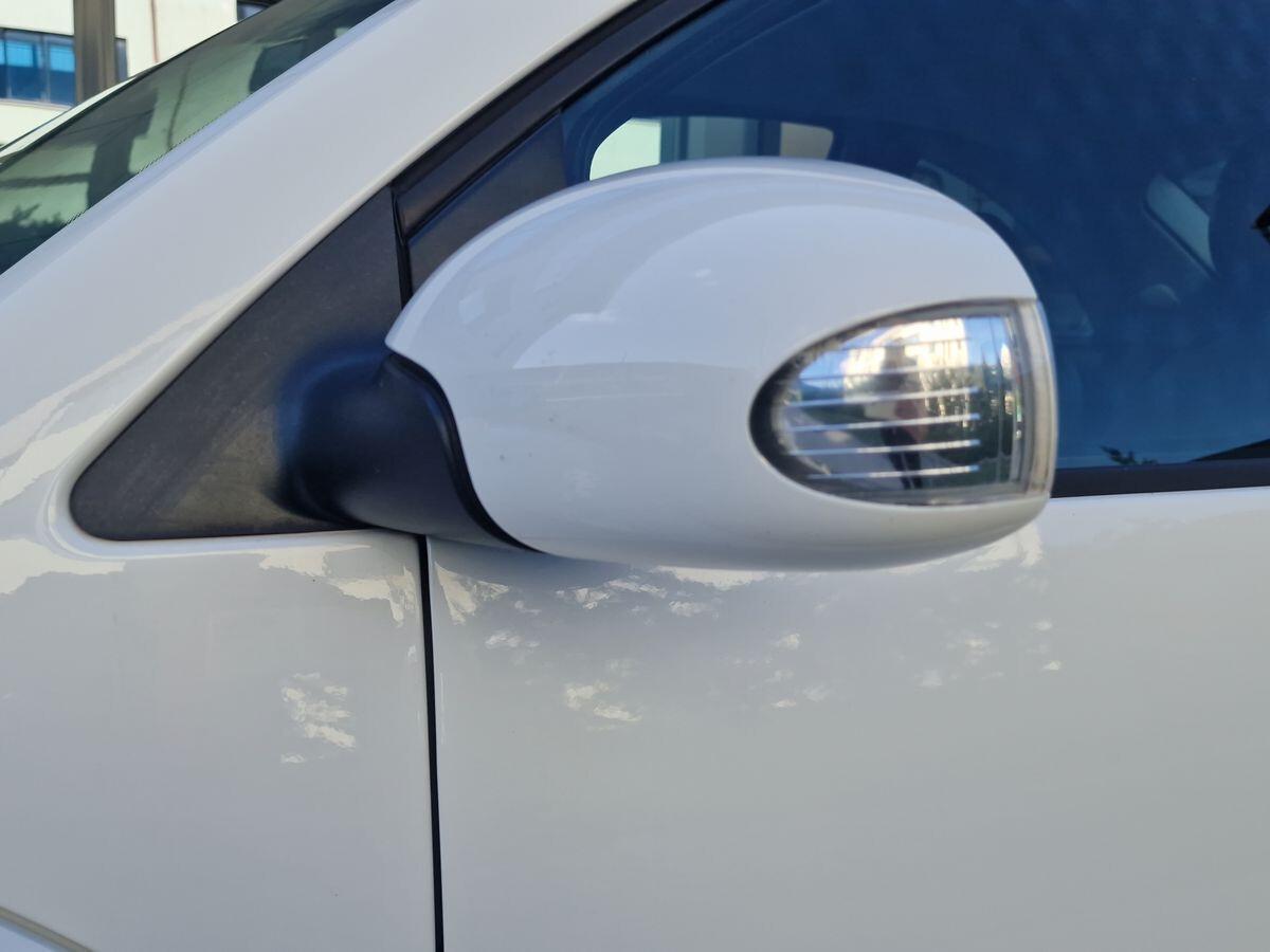 VOLKSWAGEN BEETLE 1.6 FL
