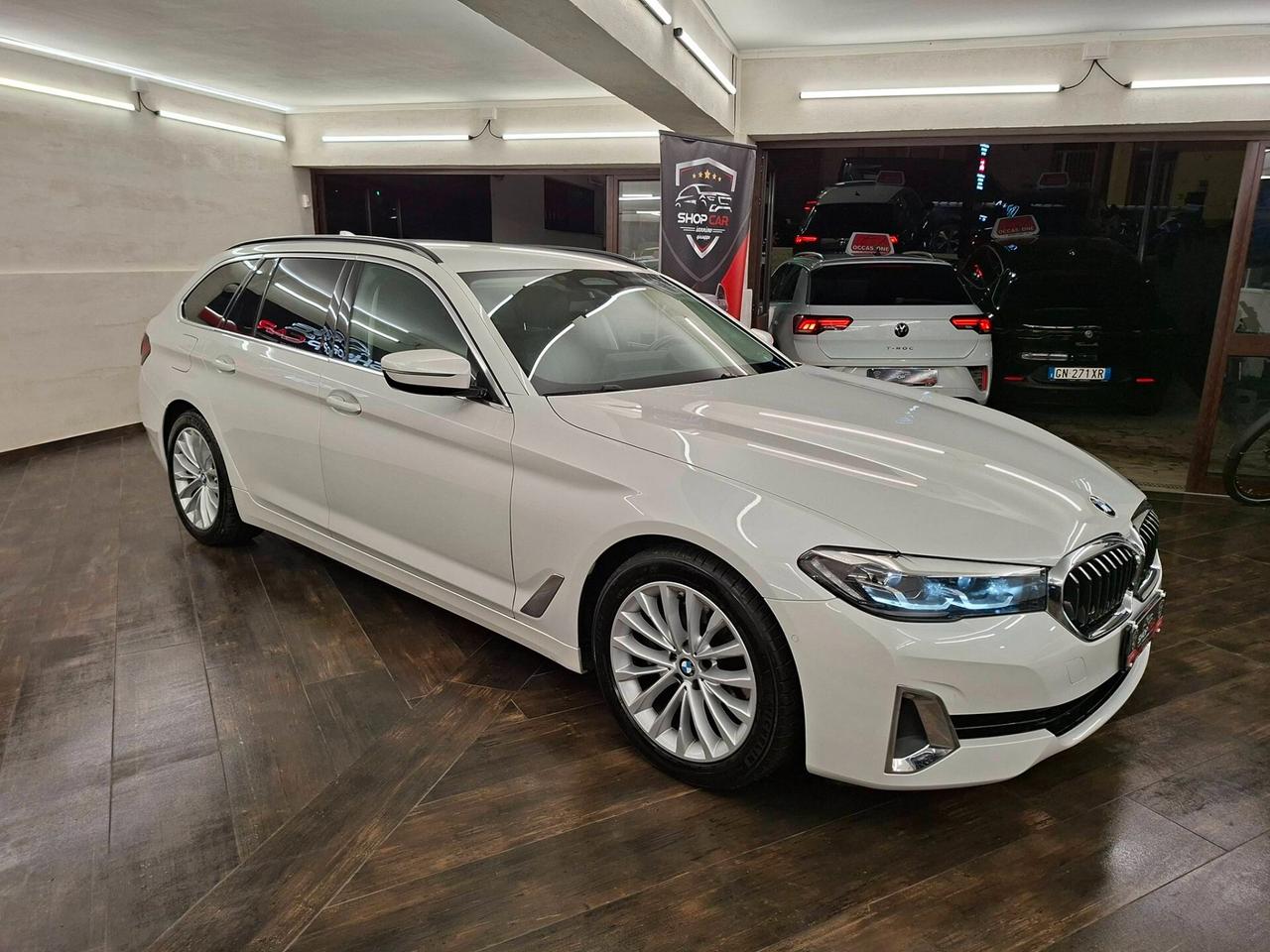 Bmw 520d xDrive Luxury auto 48v touring