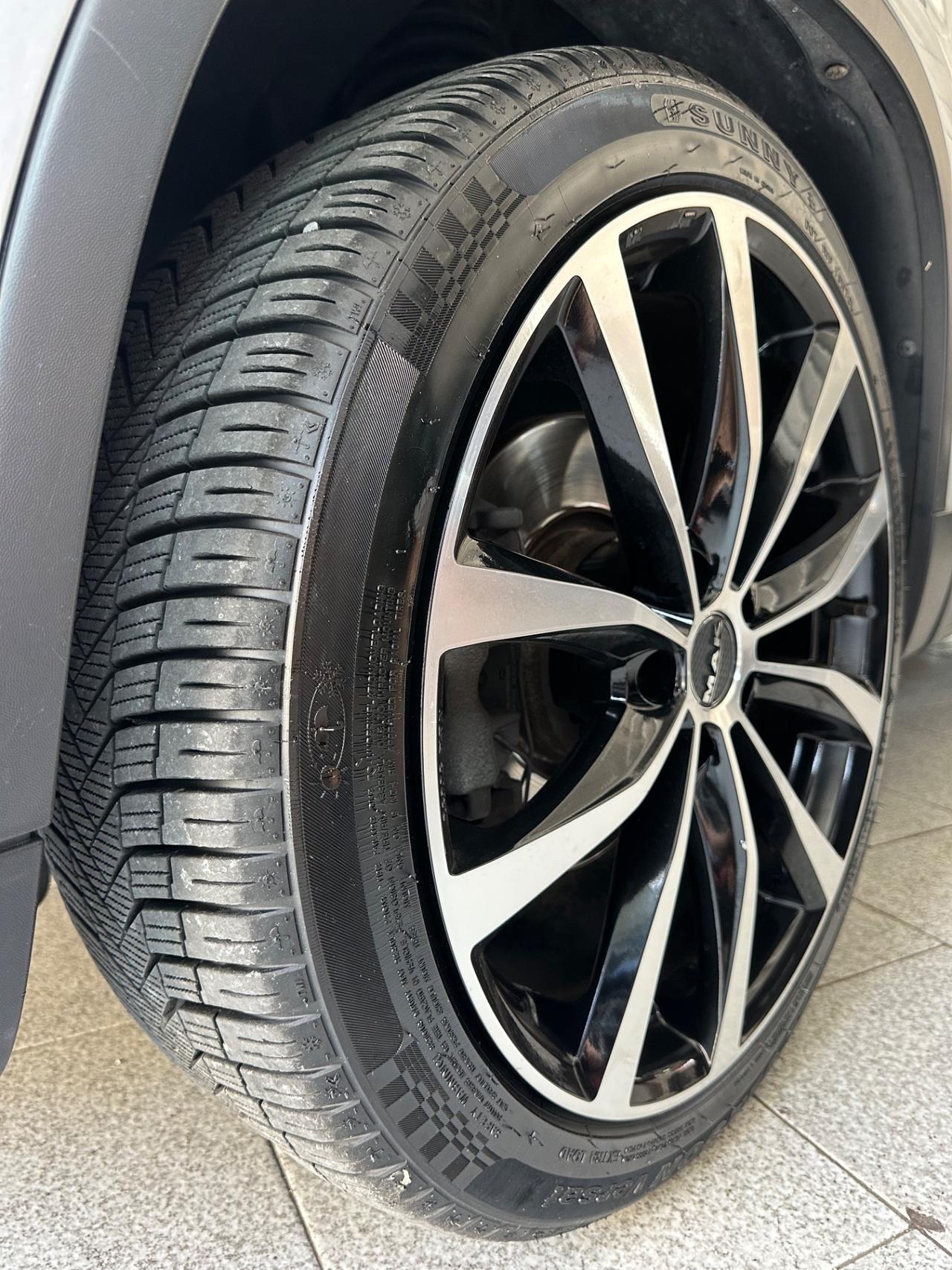 Volkswagen Tiguan 2.0 TDI Plus 140 CV Sport & Style BlueMotion Tech.