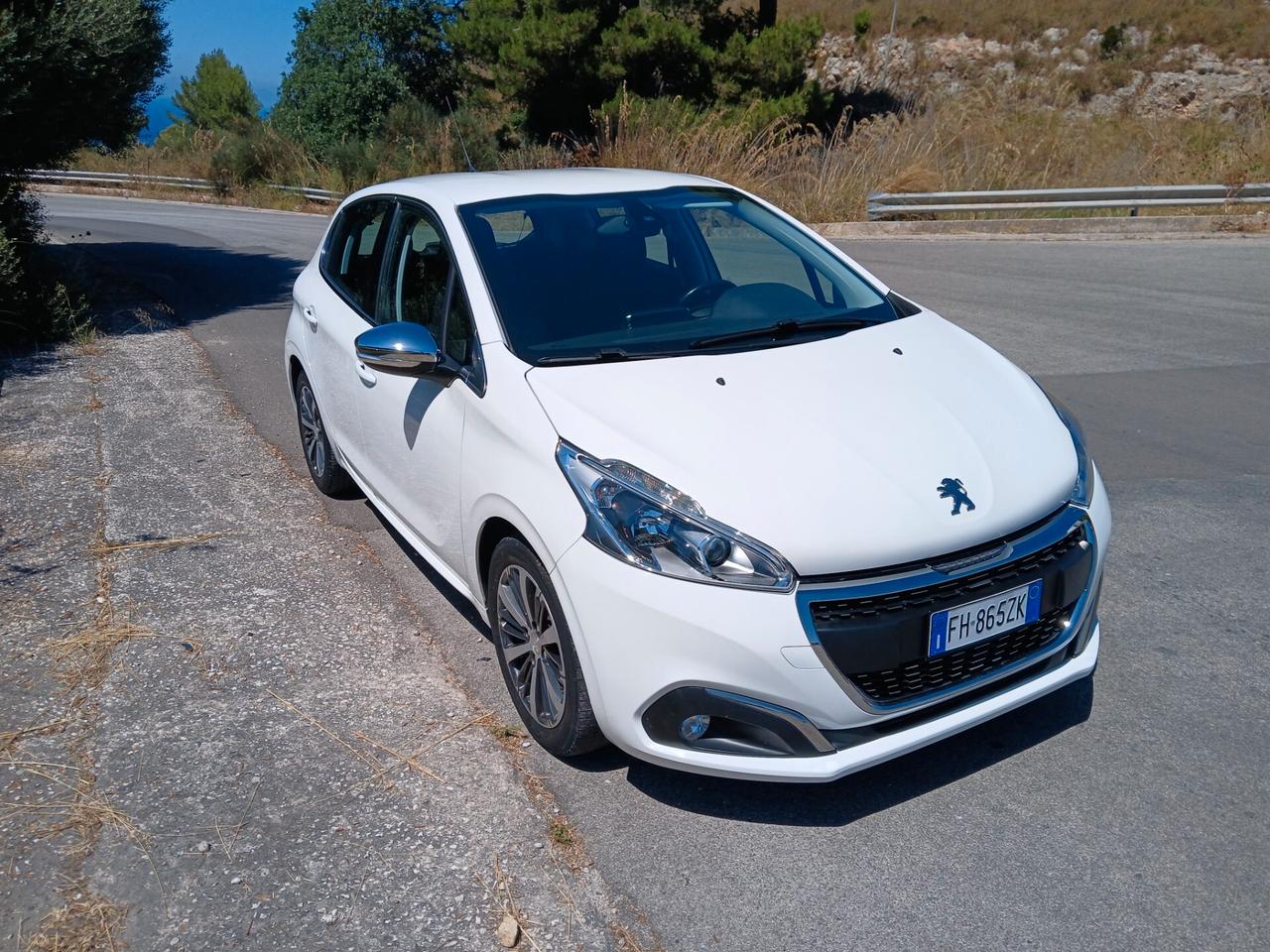 Peugeot 208 1.6 Diesel Allure