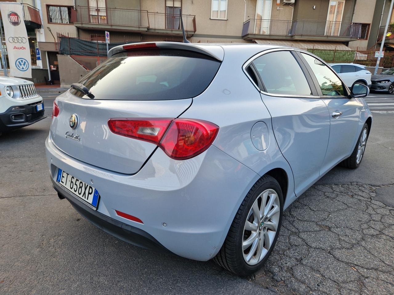 Alfa Romeo Giulietta 1.6 JTDm-2 105 CV Distinctive