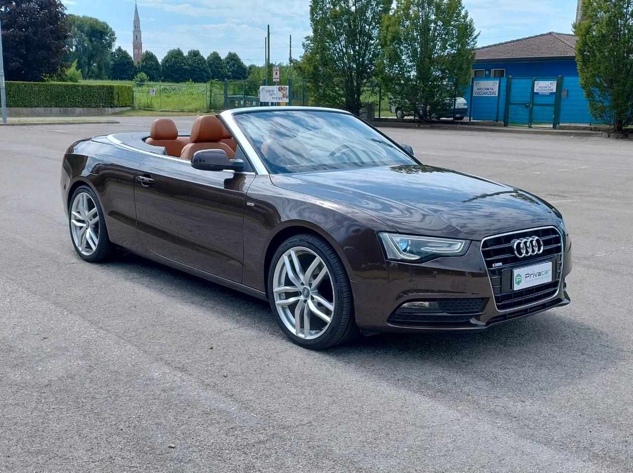 Audi A5 Cabrio 1.8 Benz/GPL 170cv S-Line DA VETRINA