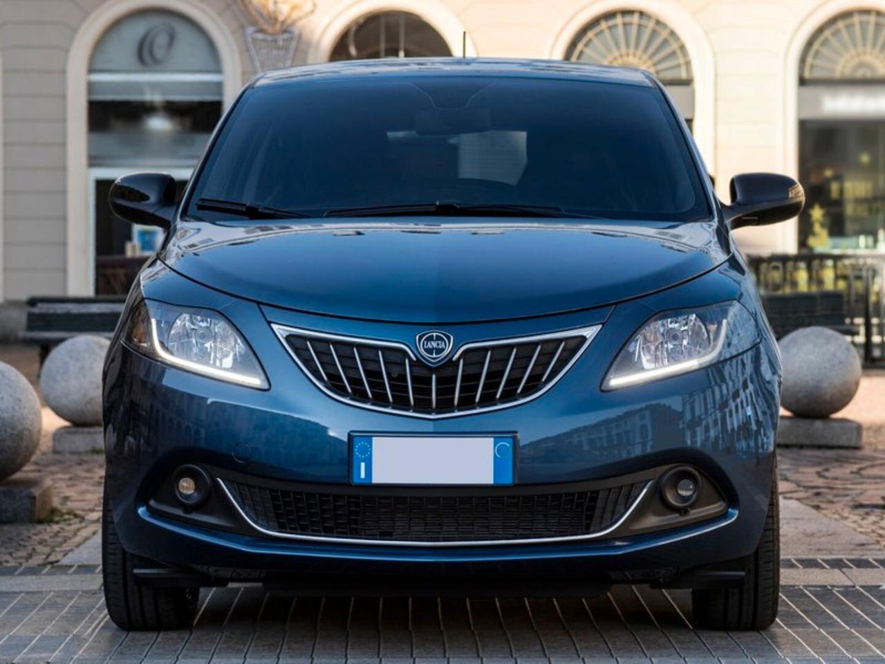 Lancia Ypsilon 1.0 FireFly 5 porte S&S Hybrid Ecochic Gold