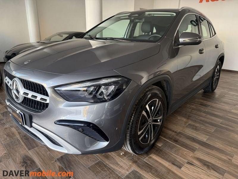 Mercedes-Benz GLA GLA 180 d Advanced auto