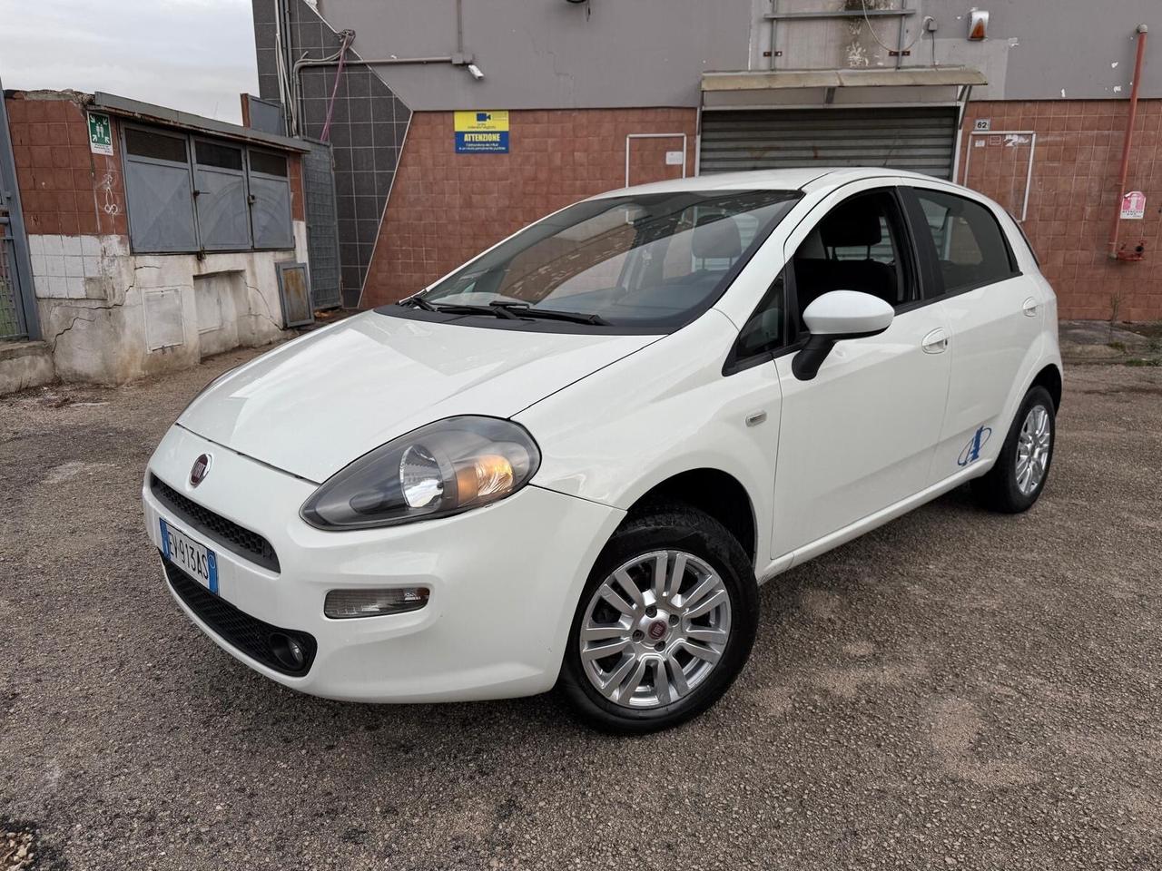 Fiat Punto 1.4 8V 5 porte Natural Power Lounge 2015