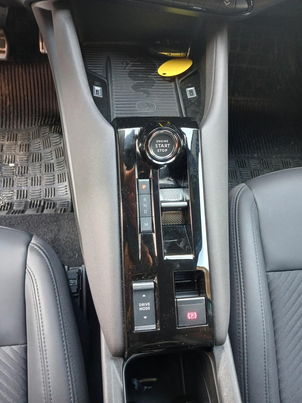 Alfa Romeo Junior 1.2 136 CV Hybrid eDCT6