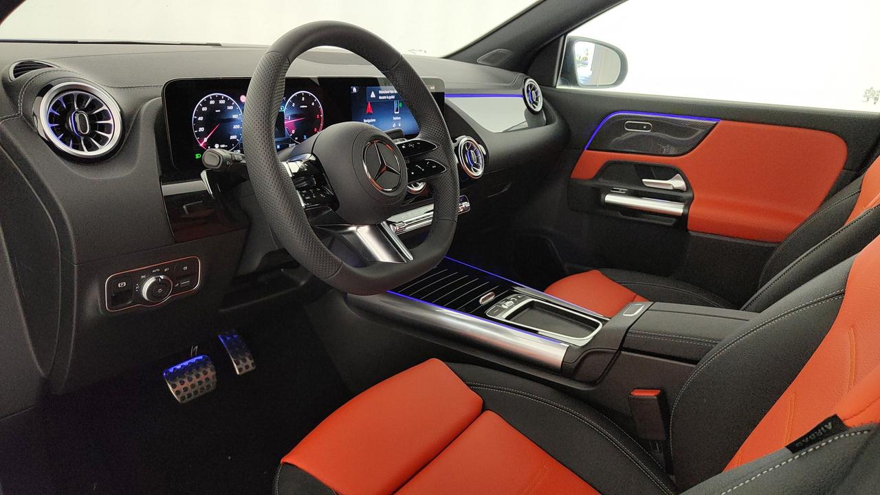 Mercedes-Benz GLA 200 d automatic