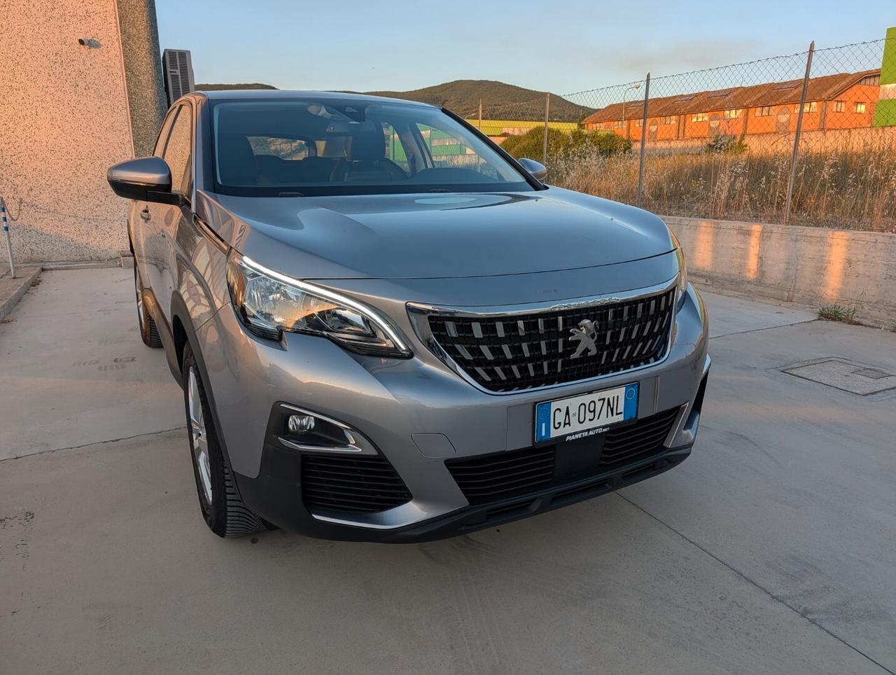 Peugeot 3008 BlueHDi 130 S&S Business