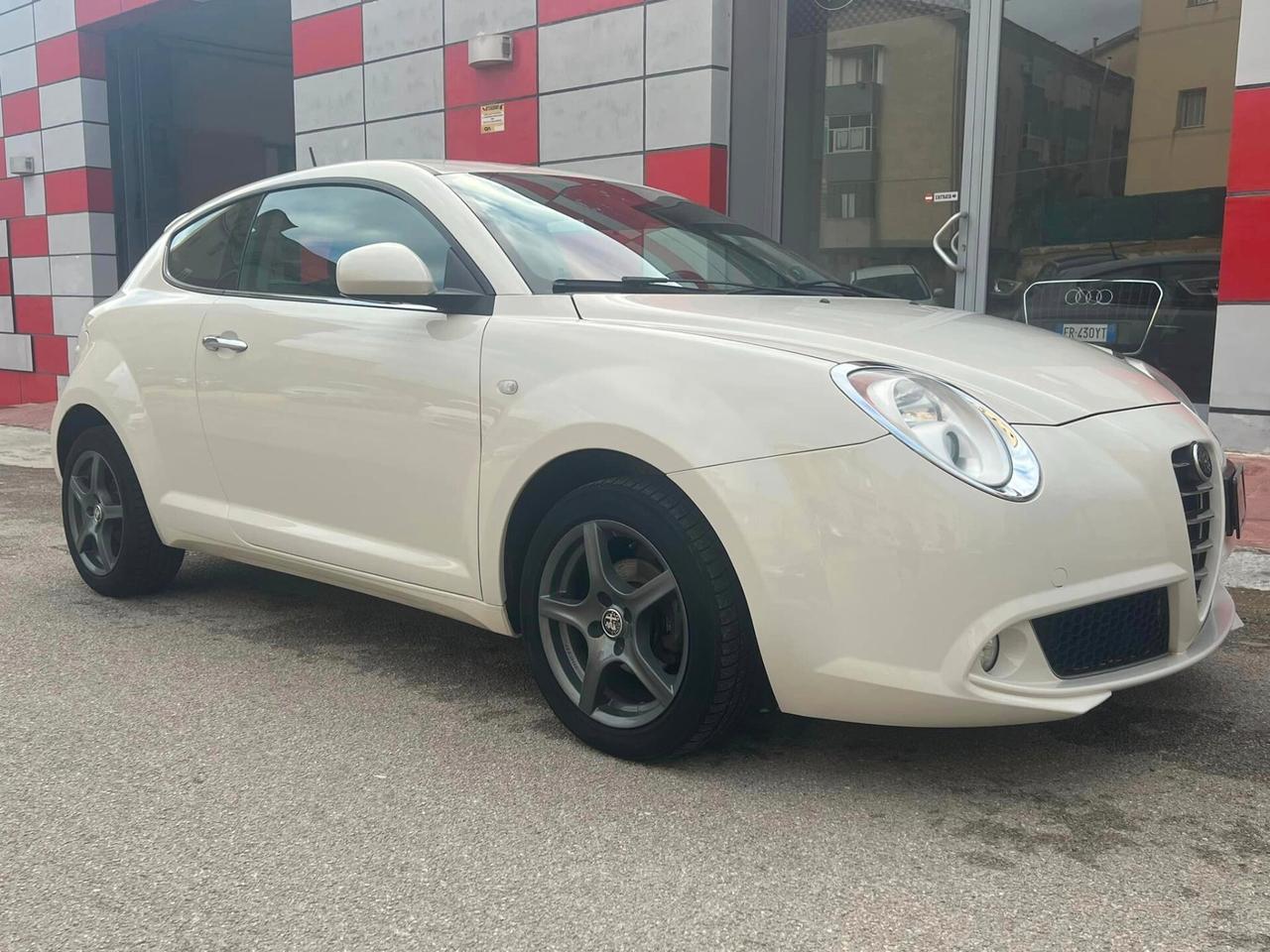 Alfa Romeo MiTo Distintive 1.4