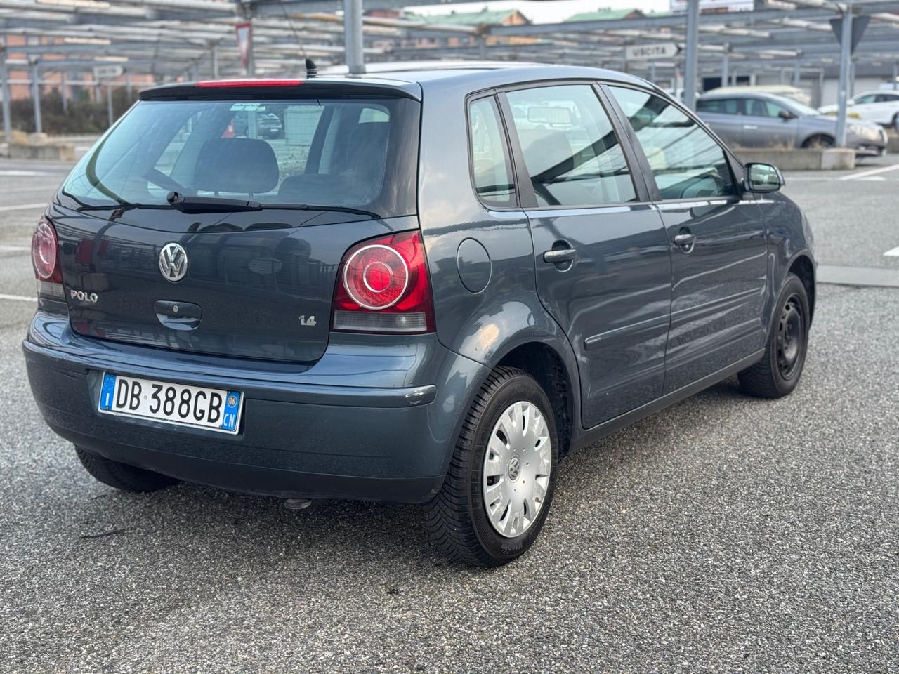 Volkswagen Polo 1.4/75CV 5p. Comfortline