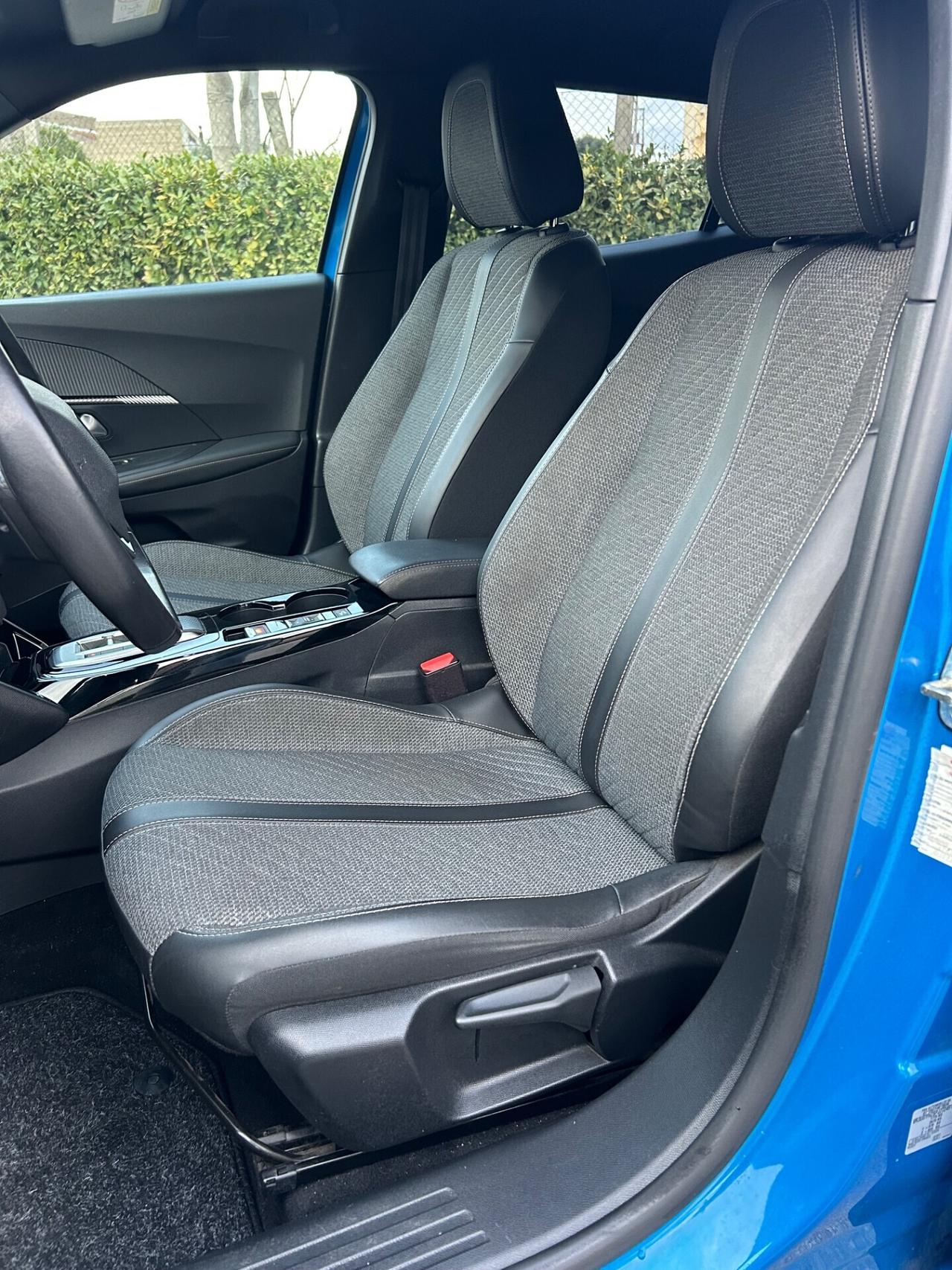 Peugeot 2008 BlueHDi 130 EAT8 GT - 2023