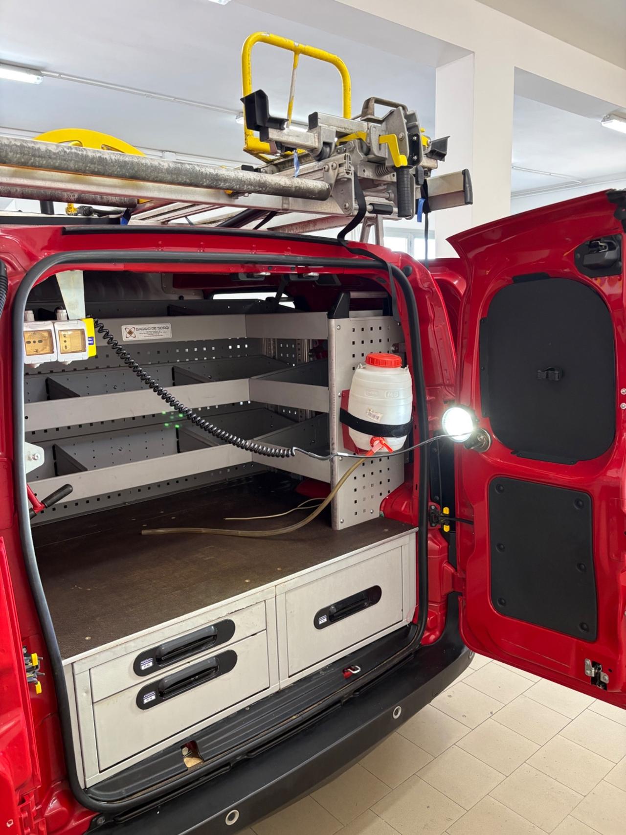 Fiat Fiorino 1.3 MJT 95CV Furgone Adventure E5+