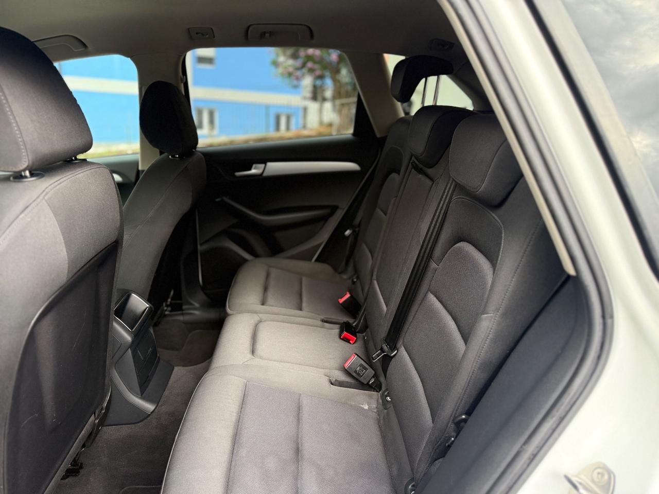 Audi Q5 2.0 TDI 170 CV quattro