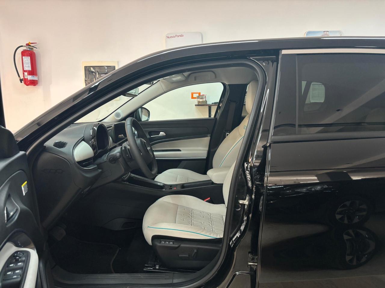 Fiat 600 Hybrid 100 CV DCT MHEV La Prima