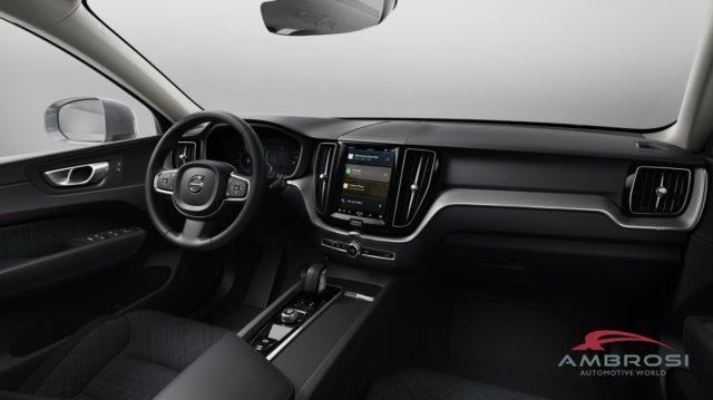 VOLVO XC60 T6 AWD Plug-in hybrid Elettrica/Benzina Essential