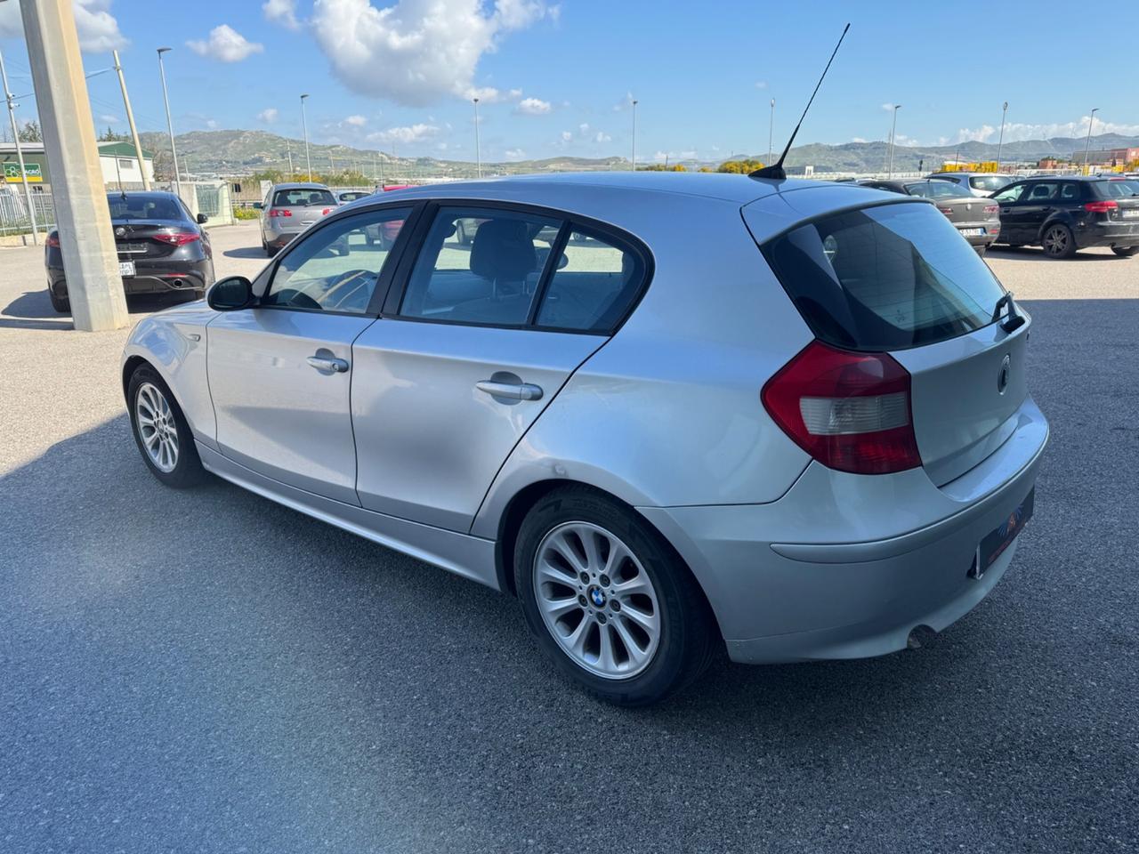 Bmw 118 118d cat 5 porte Eletta
